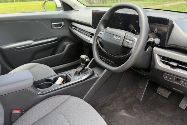 2025 Kia K4 CL4m Sport Sedan Image 7