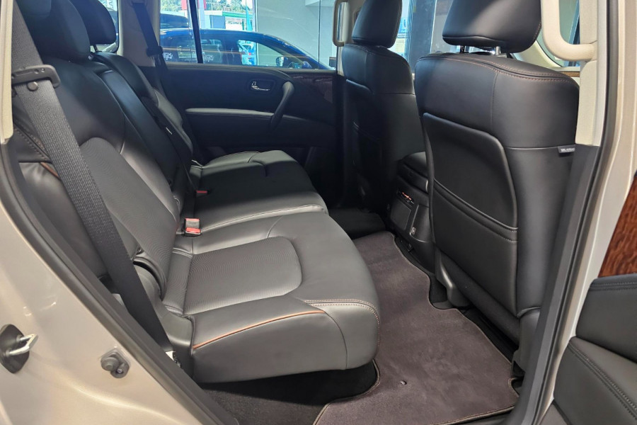 2024 Nissan Patrol Y62 Series 5 Ti-L SUV Image 9