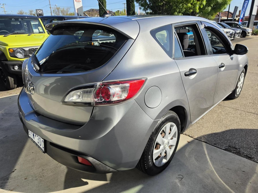 2010 Mazda 3 BL Series 2 Neo Hatch Image 4
