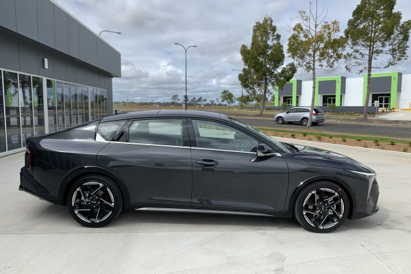 2026 Kia K4 CL4m GT-Line Sedan Image 8