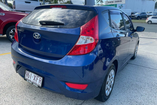 2015 MY16 Hyundai Accent RB3 Active Hatch Image 5