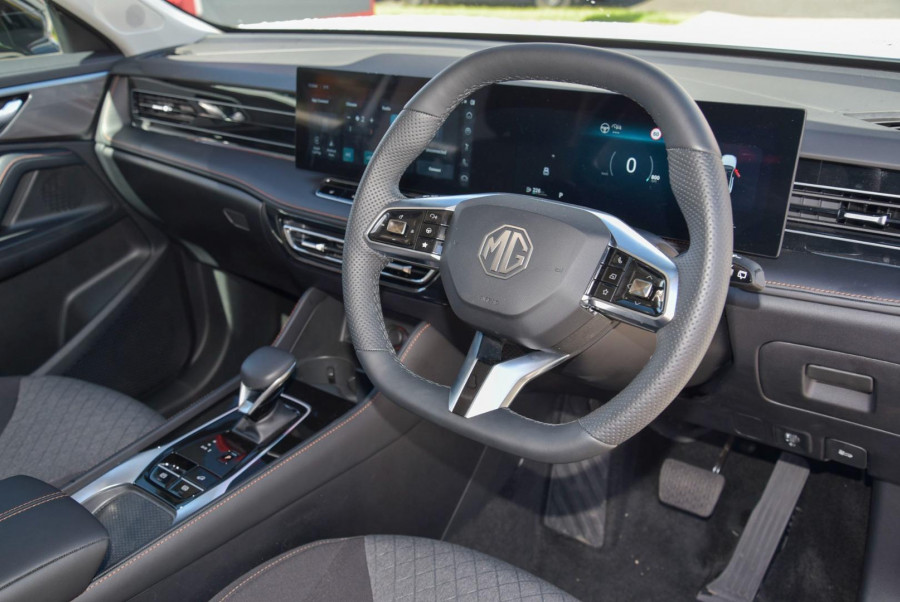 2024 MY24.5 MG HS AS33 Vibe SUV Image 6