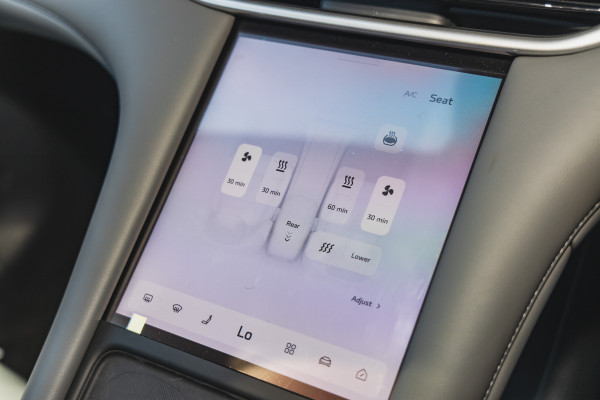 2025 MG IM6 S12L Platinum SUV Image 28