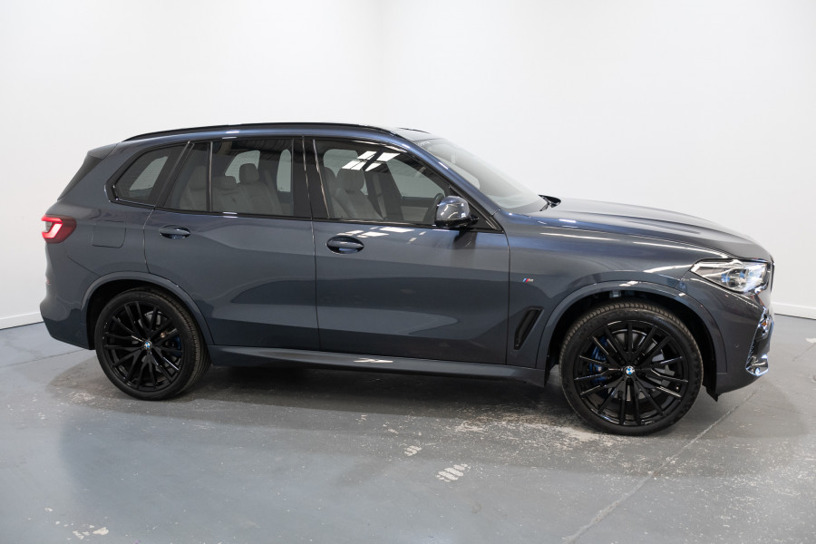 2020 BMW X5 M50i SUV Image 7
