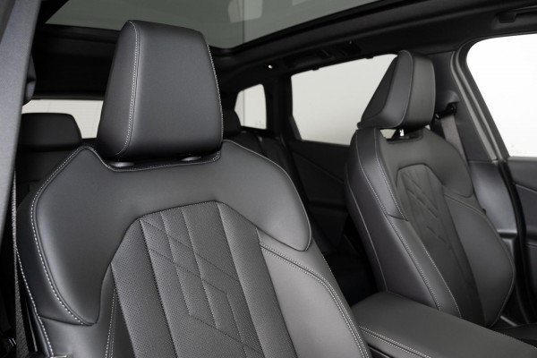 2026 BMW X3 G45 30e xDrive SUV image 9