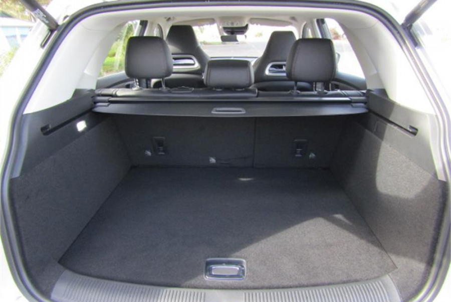 2022 MY23 MG HS Plus EV SAS23 Essence SUV Image 12