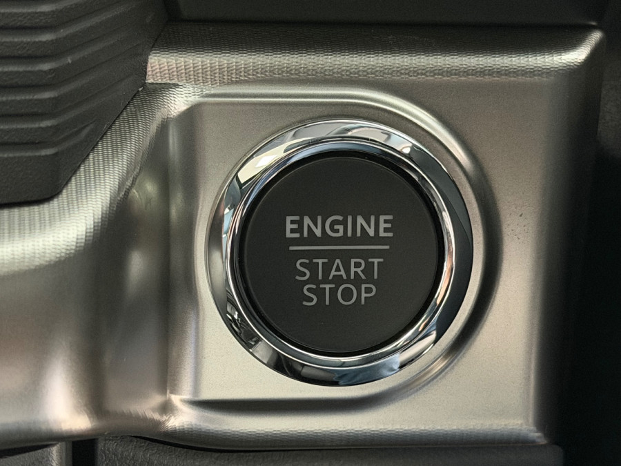 2024 Ford F-150  Lariat Dual Cab Image 32