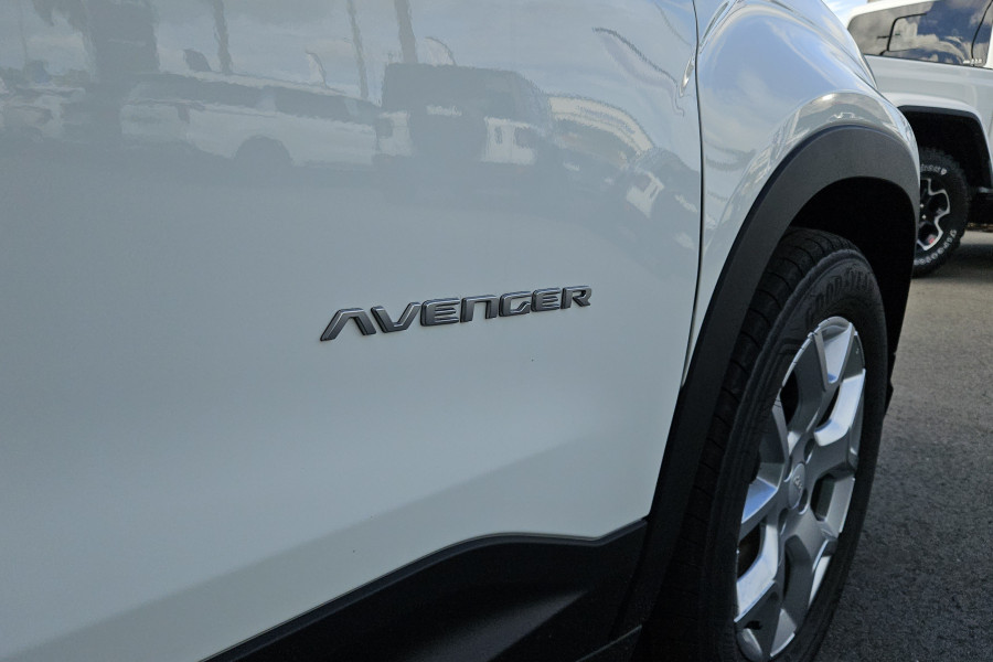 2024 Jeep Avenger Longitude SUV Image 10