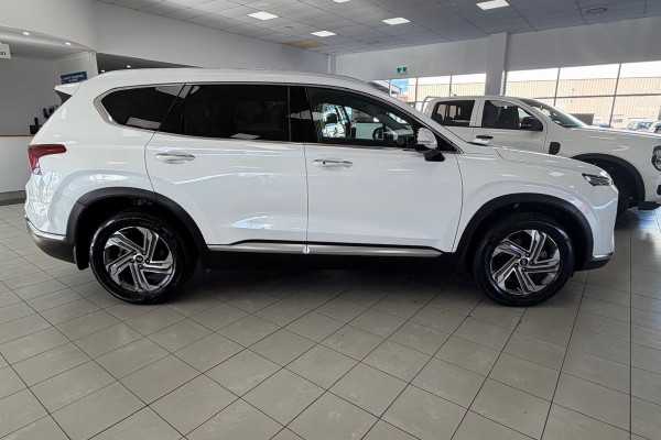 2023 Hyundai Santa Fe TM.V4 Active SUV Image 8