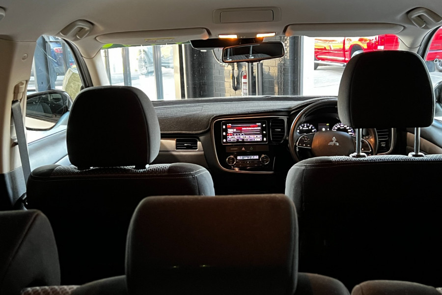 2018 MY19 Mitsubishi Outlander ZL LS Wagon Image 8