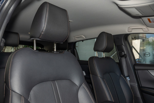 2025 Mazda CX-80 KL D50e Touring SUV Image 10