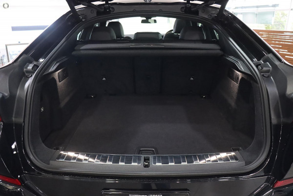 2025 BMW X6 G06 LCI xDrive30d M Sport SUV image 6