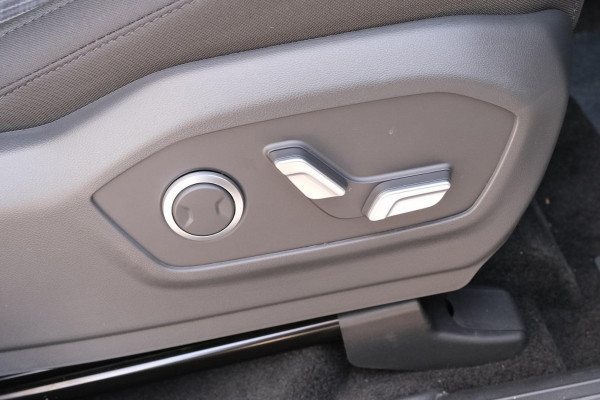 2026 Hyundai Santa Fe MX5.V2 Hybrid SUV Image 13