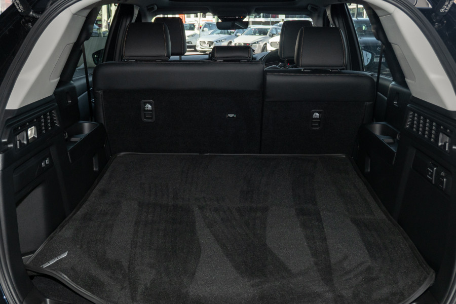 2026 MY25 Mazda CX-70 KJ G50e GT SUV Image 18