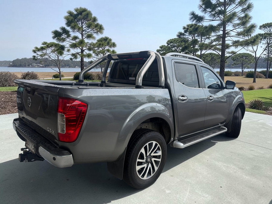2018 Nissan Navara D23 Series 3 ST-X King Cab Pickup Image 7