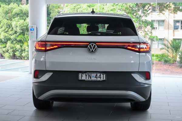 2024 MY25 Volkswagen ID. 4 E2 Pro SUV Image 5