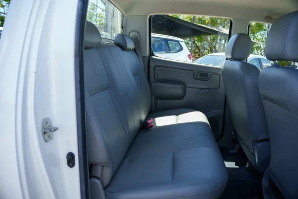 2009 Toyota HiLux TGN16R MY09 WorkMate Ute Image 7