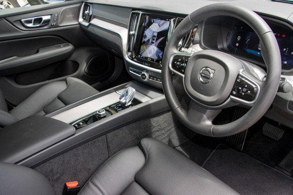 2024 Volvo S60  Ultimate B5 Bright Sedan Image 6