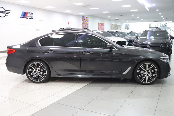 2017 BMW 5 Series G30 530i M Sport Sedan image 6