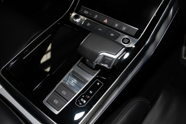 2021 Audi Q7 4M 55 TFSI S line SUV Image 18