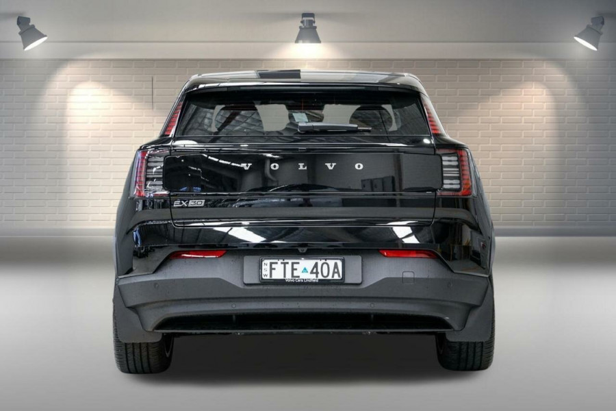 2025 Volvo EX30  Single Motor Extended Range Plus SUV Image 18