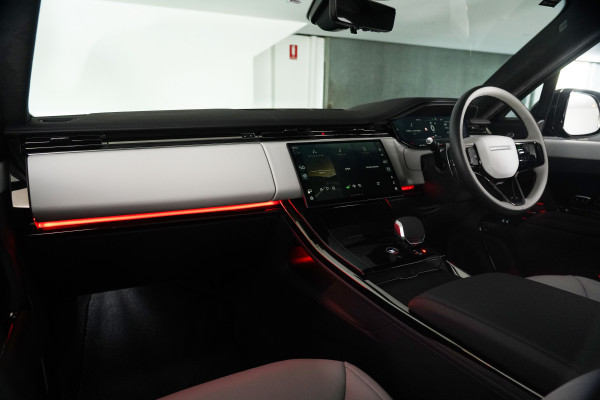 2024 Land Rover Range Rover Sport L461 D350 Autobiography SUV Image 31