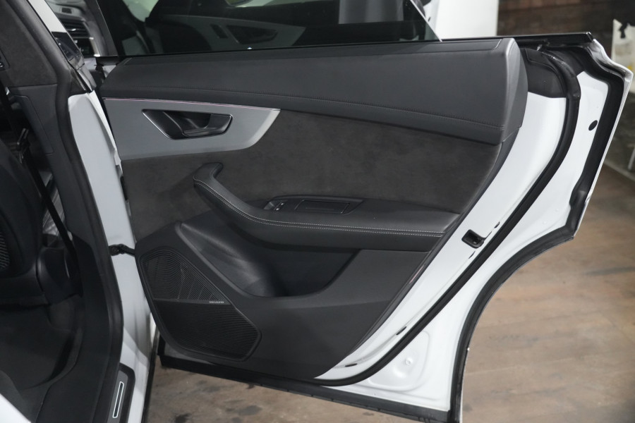2021 Audi SQ8 F1 TDI SUV Image 34