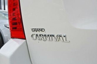 2010 MY11 Kia Grand Carnival VQ Si Wagon