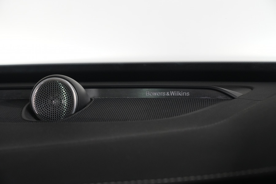 2021 Volvo XC90 L Series T8 Recharge SUV Image 28