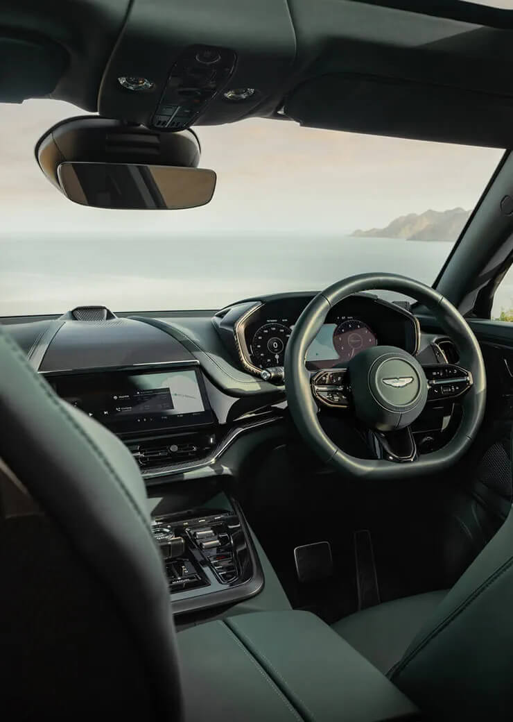 One cockpit, five seats Image