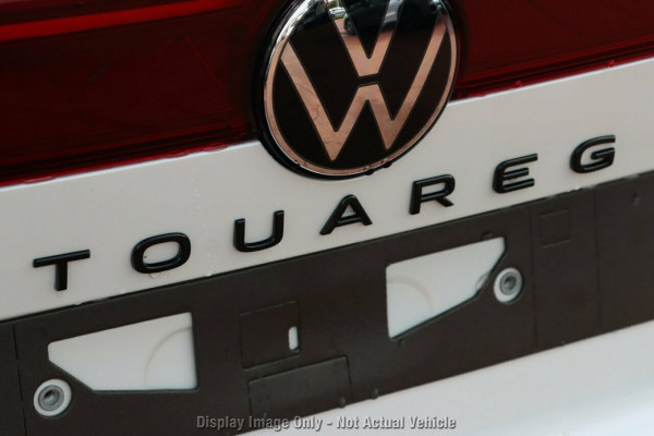 2026 Volkswagen Touareg RC 210TDI Wolfsburg Edition SUV Image 20