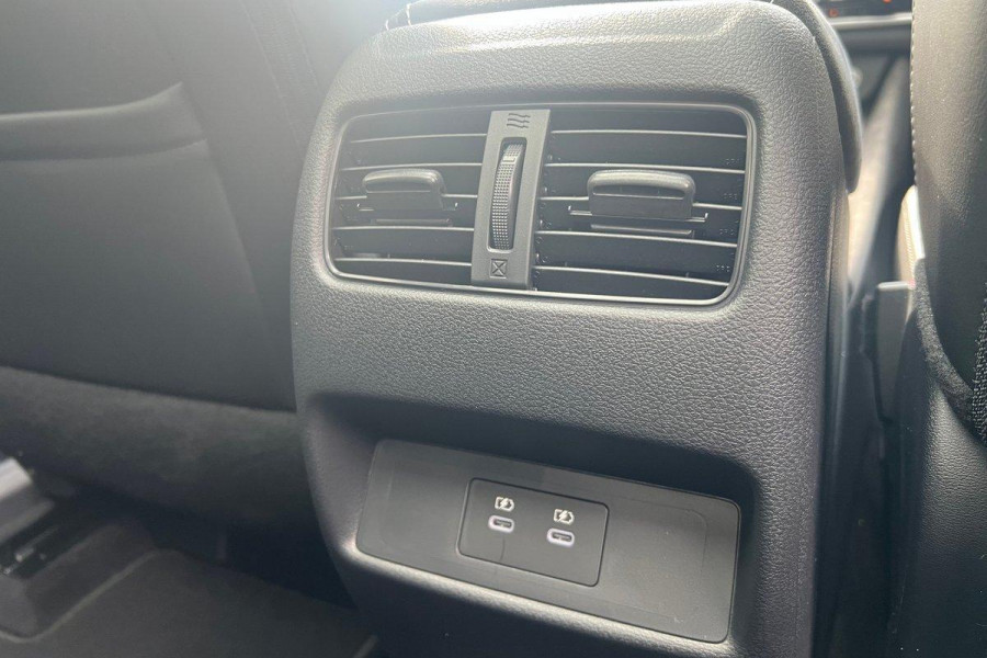 2024 MY25 Nissan QASHQAI J12 Ti-L SUV Image 24