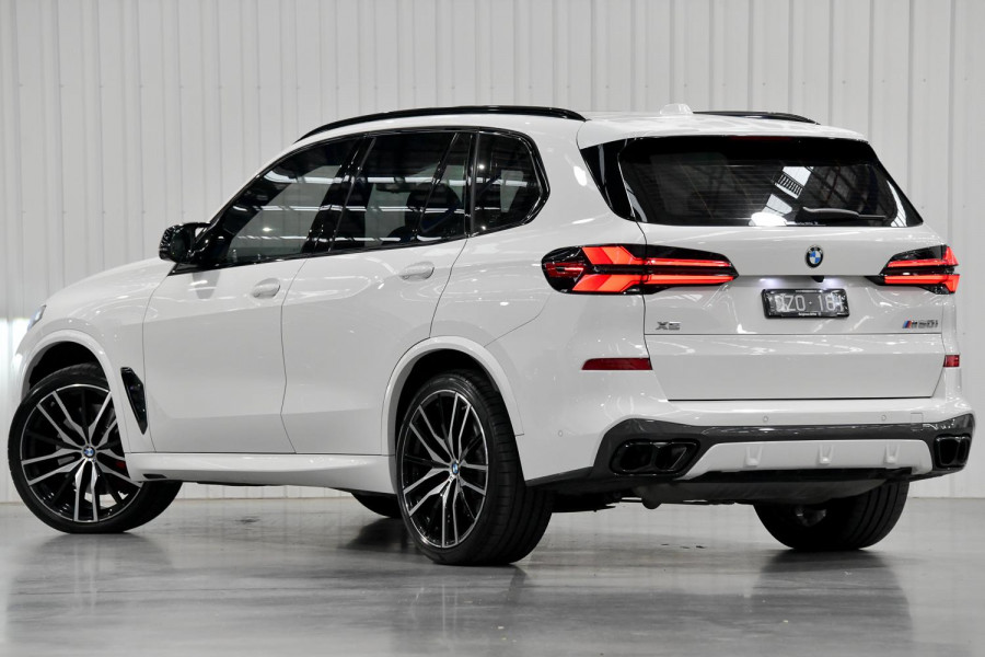 2024 BMW X5 G05 LCI M60i SUV