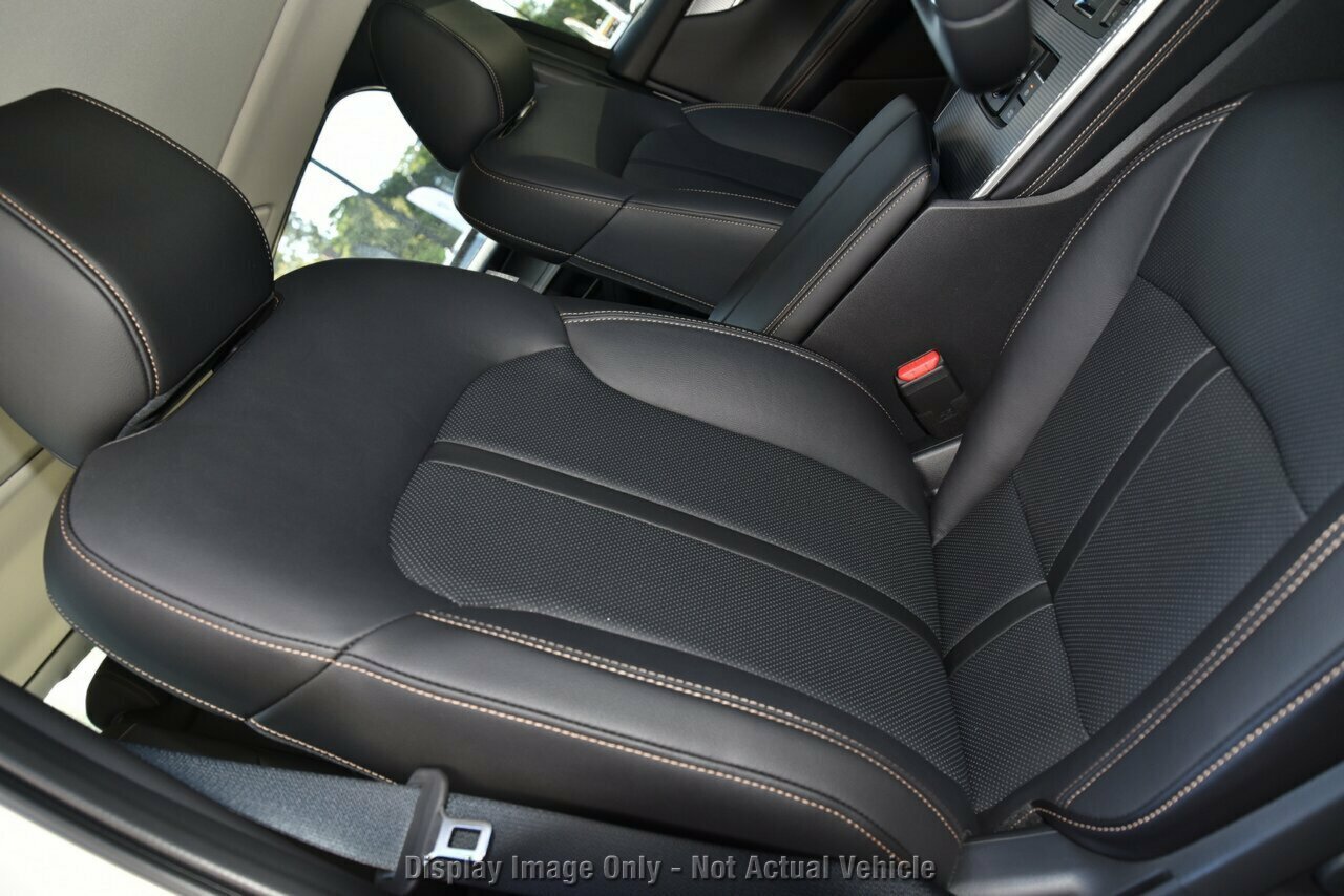 2025 Mazda CX-60 KH Series G40e GT SUV Image 21