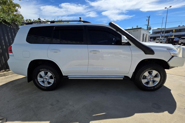 2015 MY14 Toyota LandCruiser VDJ200R GXL SUV