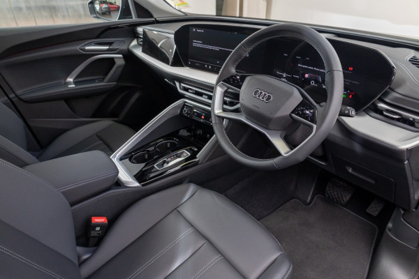 2025 Audi Q5 GU TFSI 150kW SUV image 7