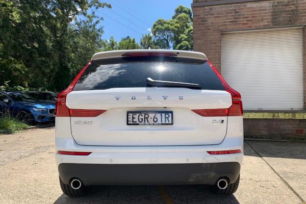 2020 Volvo XC60 UZ D4 Momentum Suv Image 4