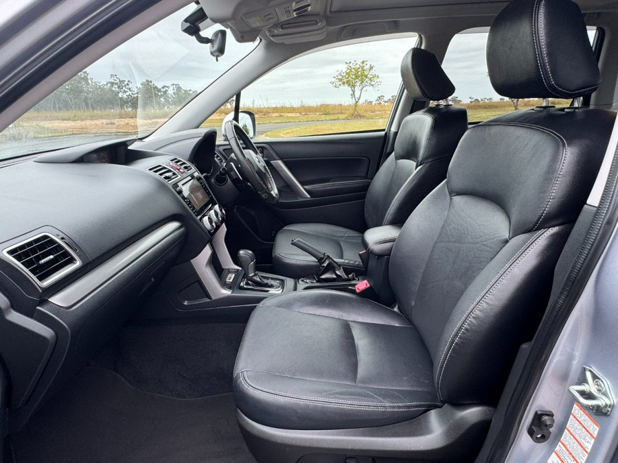 2015 Subaru Forester S4 2.5i-S SUV Image 13