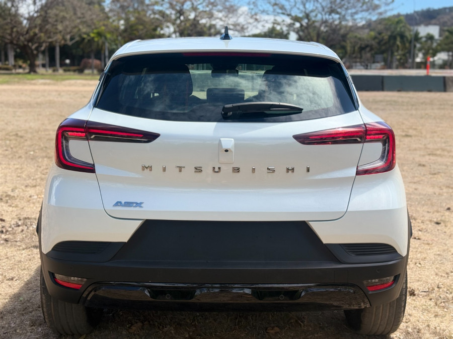 2025 Mitsubishi ASX XE LS SUV Image 5