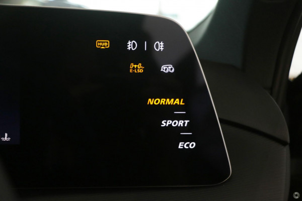 2026 MY25 MG MG7 IP42 Essence Sedan Image 15