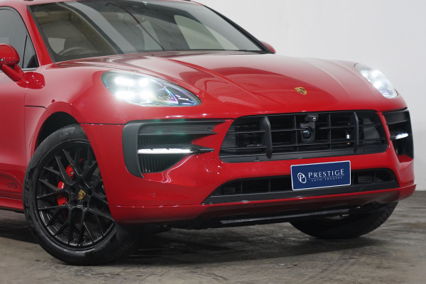 2021 Porsche Macan GTS SUV Image 2