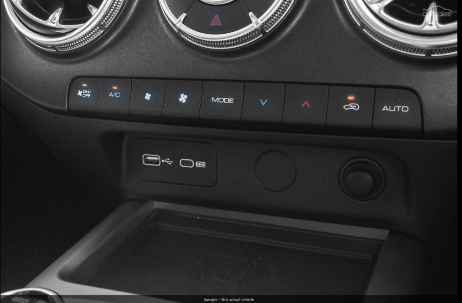 2026 GWM Tank 300 P01 Ultra Hi4-T PHEV SUV Image 13