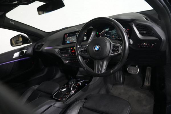 2020 BMW 1 Series 18i M Sport Hatch image 11