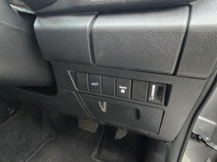 2021 Isuzu MU-X RJ LS-T SUV Image 19