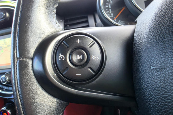 2015 MINI Cooper F56 Hatch Image 22
