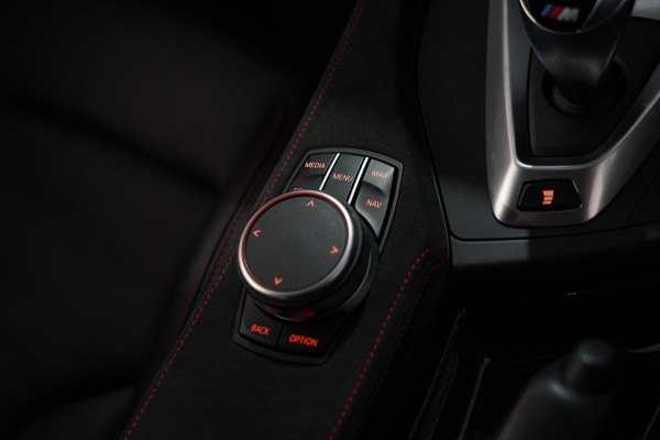 2020 BMW M2 Cs Coupe Image 30