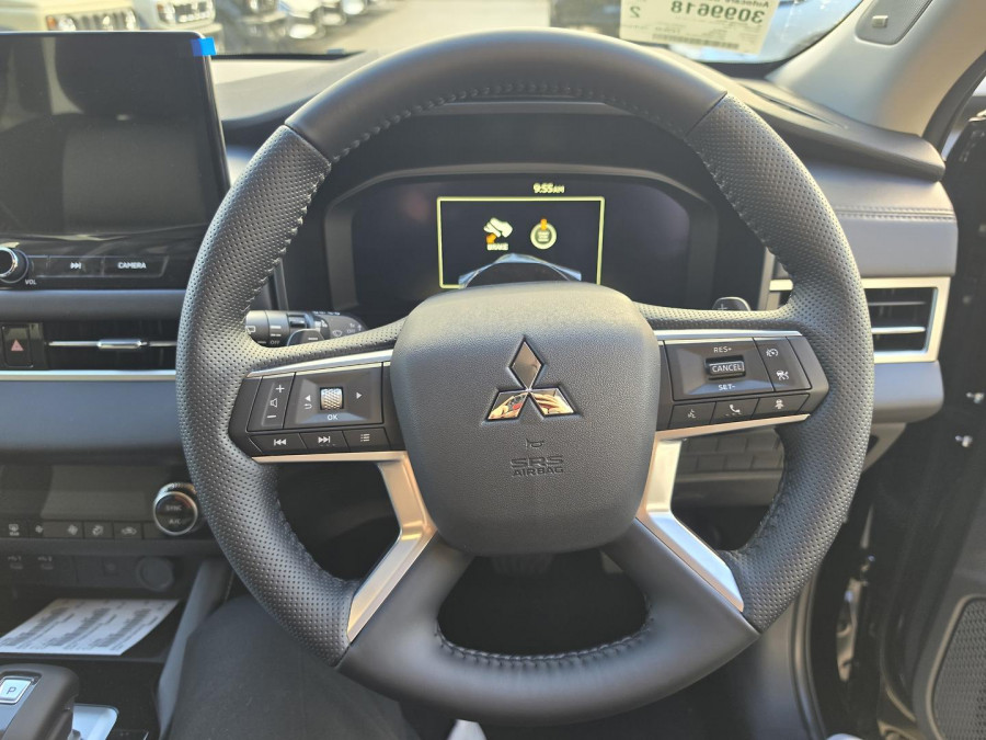 2026 MY25 Mitsubishi Outlander ZM LS SUV Image 21
