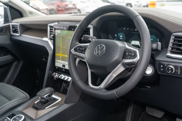 2025 Volkswagen Amarok NF TDI600 Style Ute Image 6