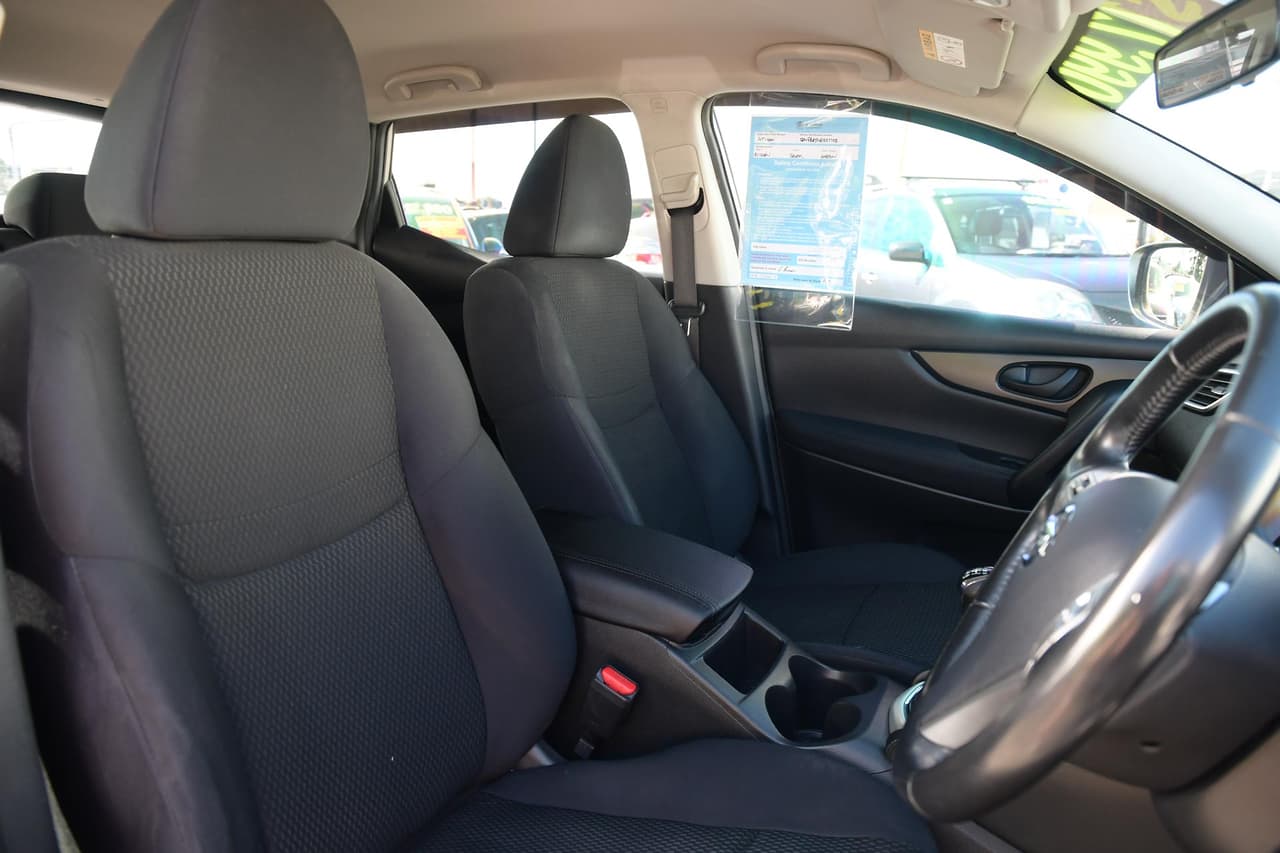 2015 Nissan QASHQAI J11 ST SUV Image 11