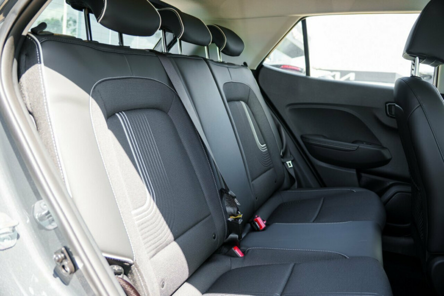2024 Hyundai Venue QX.V5 Active SUV Image 7